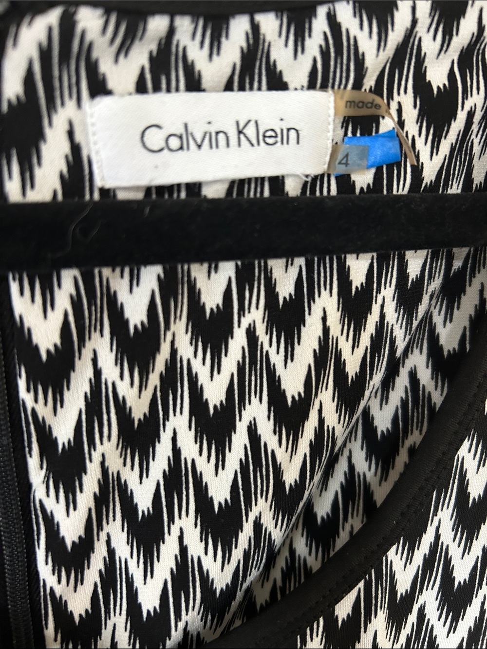 Calvin Klein Black and White Chevron Maxi Jumpsuit Romper Sz 4 - Picture 9 of 10